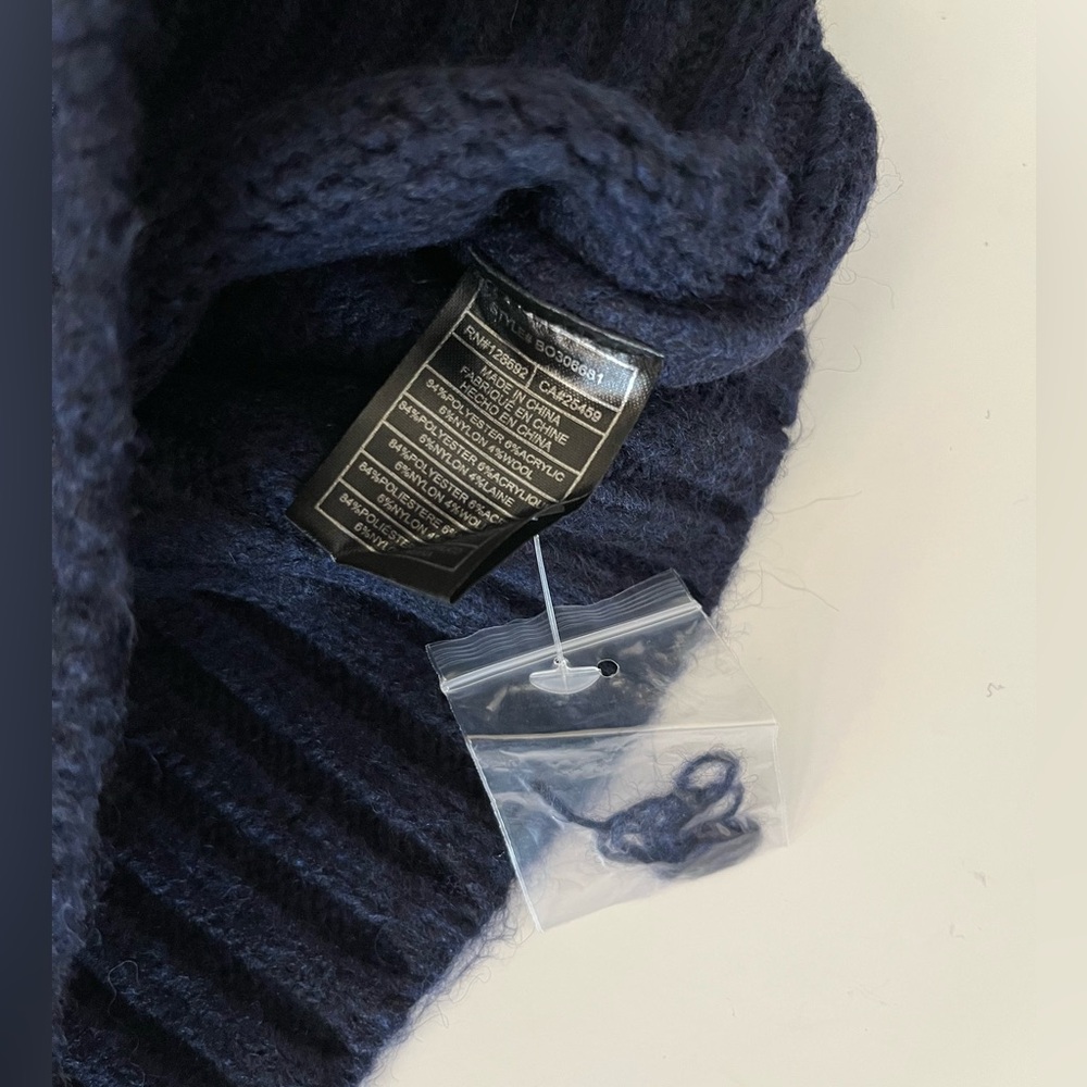 Steve Madden | NWT Wool Blend Serin Sleeveless Sweater - Picture 7 of 9